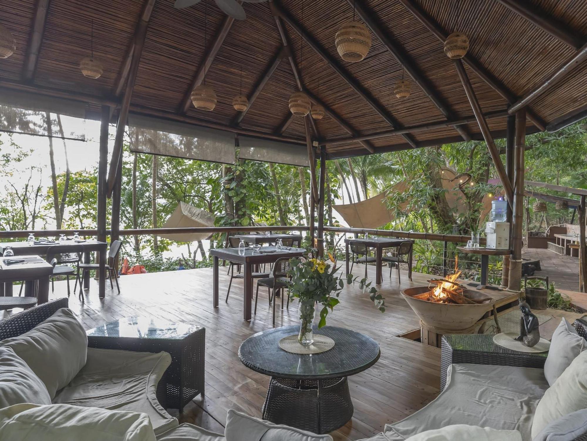 Los Vivos Beachfront Experience Pochote ภายนอก รูปภาพ